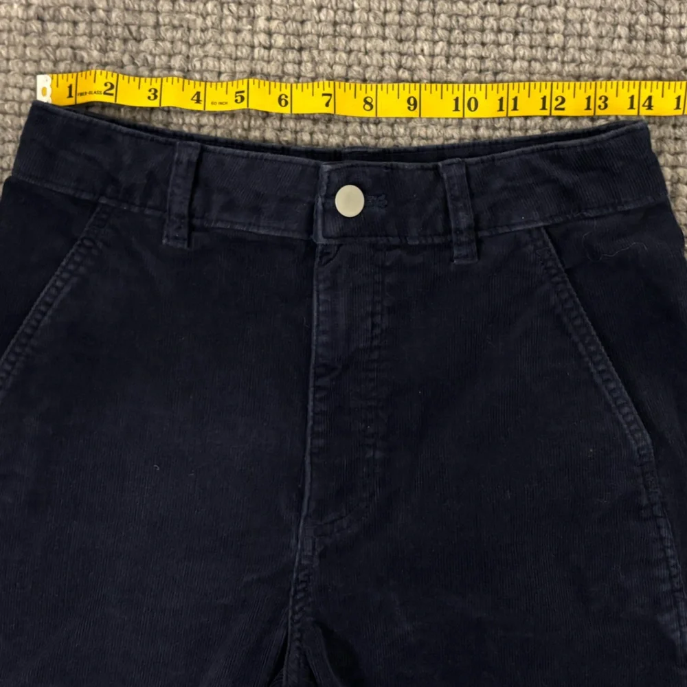 Everlane - The Utility Barrel Pant - Navy Corduroy - Size 6 - Picture 9 of 15